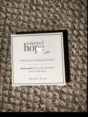 Philosophy Renewed Hope in a Jar Moisturizer - White